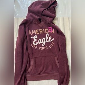 Women’s American Eagle sweatshirt